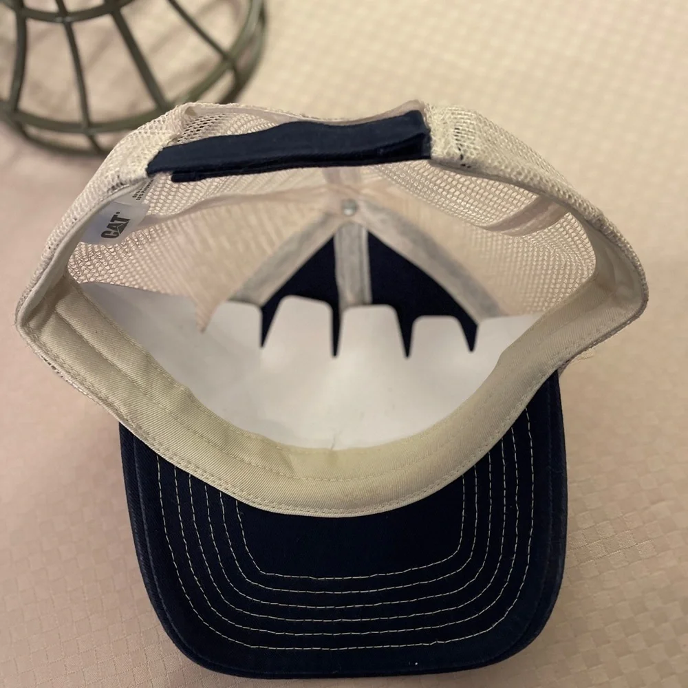 CAT Caterpillar logo mesh back adjustable hook & loop trucker dad hat cap. NWOT​